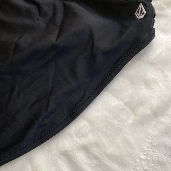 Volcom Bikini Bottom - Picture 9 of 10